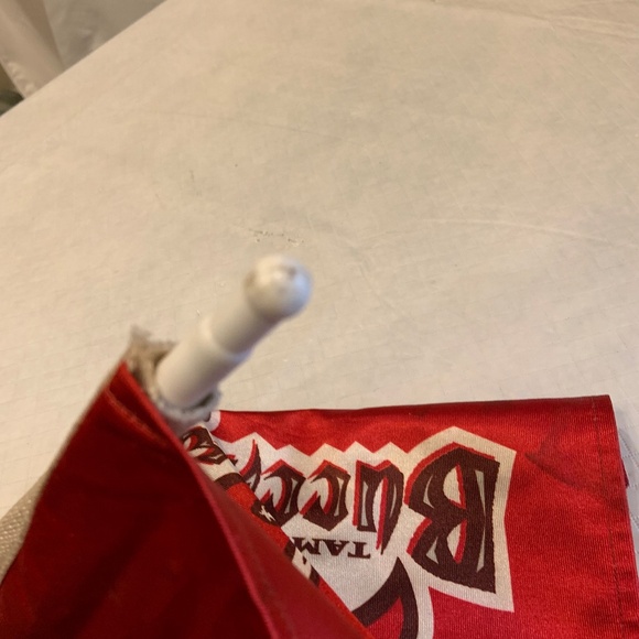 Tampa Bay Buccaneers Flag Logo NFL Fabric Car Mount Flag Red/White - Picture 12 of 16
